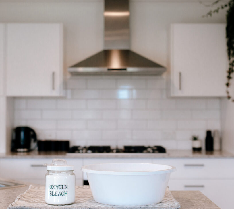 make you own DIY cleaning products at home