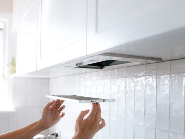Removing the Rangehood Filters