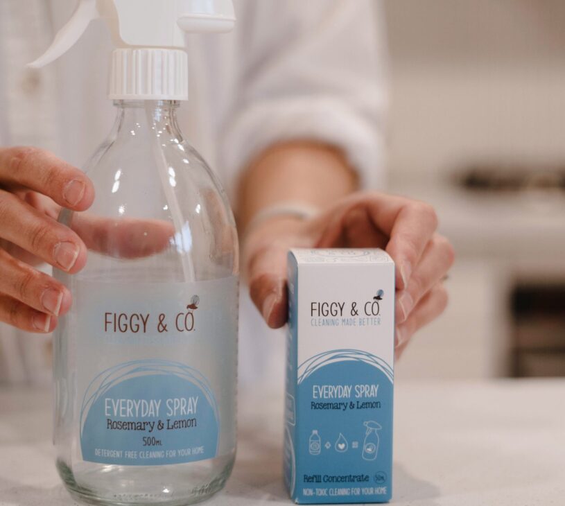 Everyday spray and concentrate cleaning refill